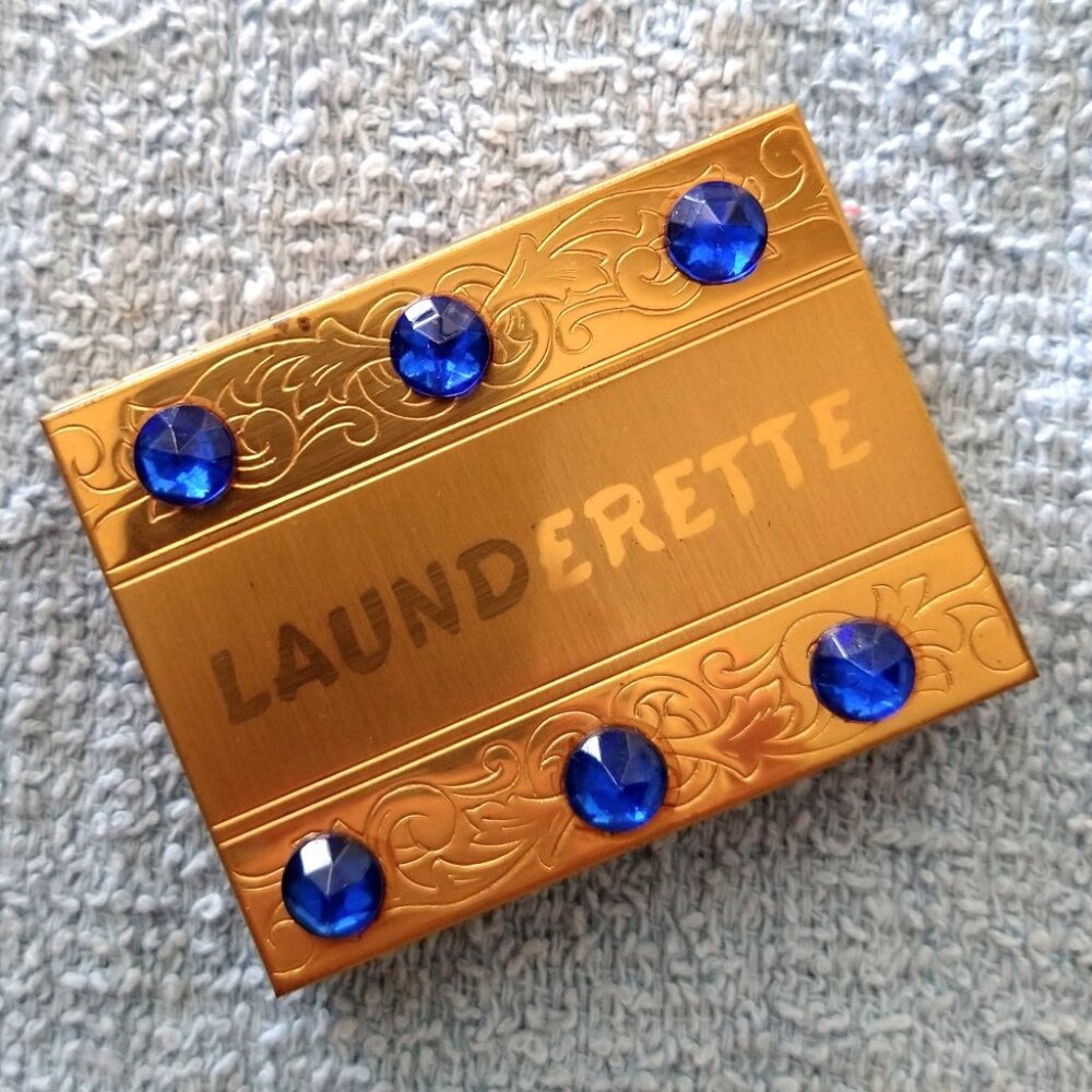 1950s Travel Launderette Wonder Suds Blue Rhinestone Studded Gold Tone Compact